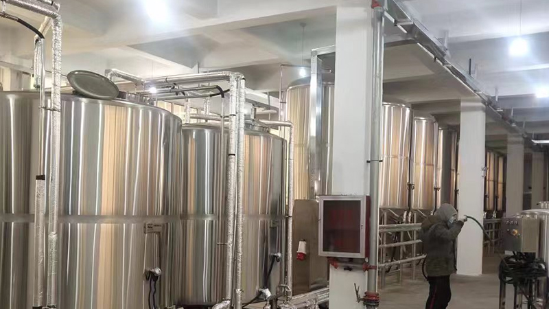 伊犁河北唐山精酿啤酒厂